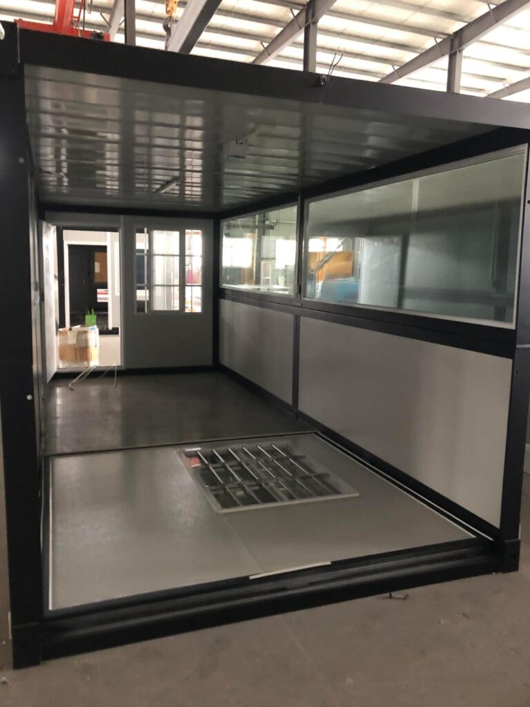MW Folding house and office 20 x 10